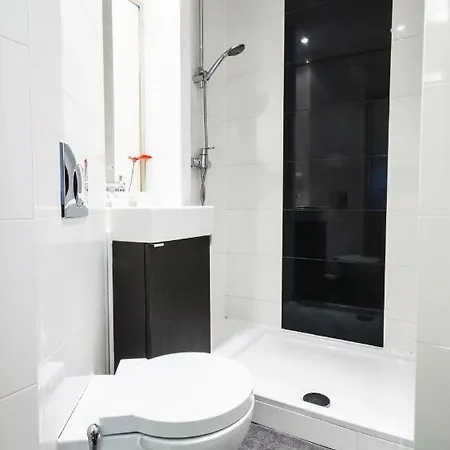 Appartamento City Center With Parking *